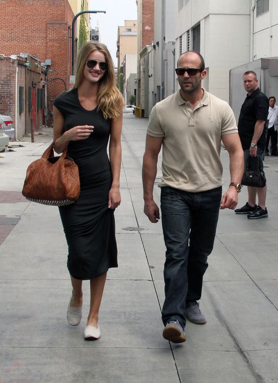 Rosie Huntington-Whiteley przez ROK nie dała się sfotgrfować Rosie Huntington-Whiteley przez ROK nie dała się sfotgrfować