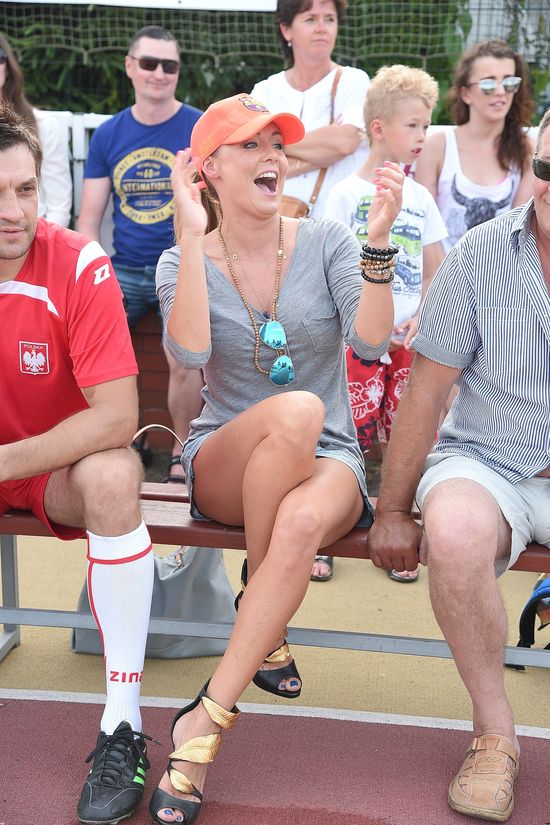 Małgorzata Rozenek mocno przejęła się meczem Radka (FOTO)