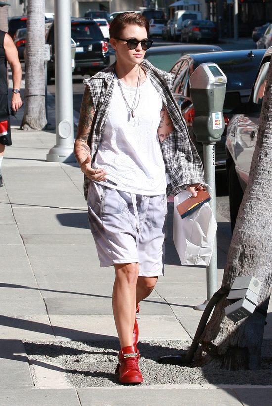 O SZOK! Ruby Rose spotykała się z tą gwiazdą O SZOK! Ruby Rose spotykała się z tą gwiazdą