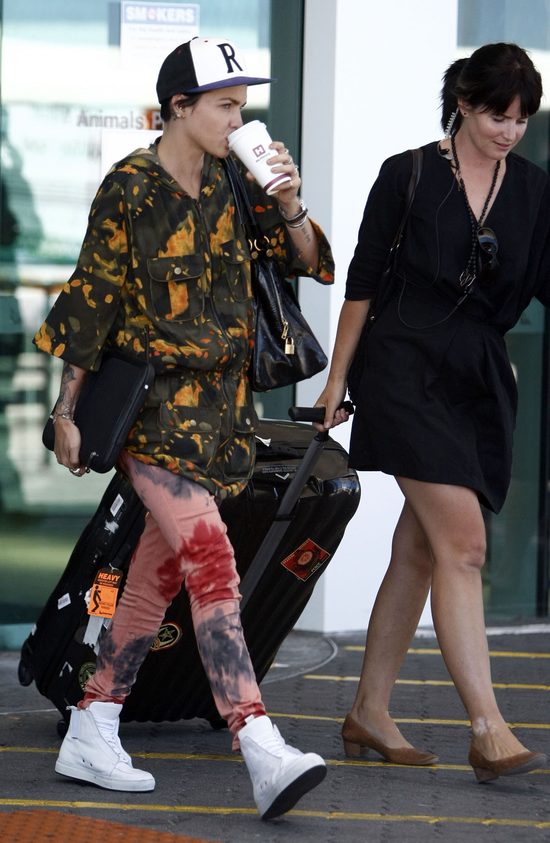 Kilka dowodów na to, że Ruby Rose ZAWSZE wygląda HOT Kilka dowodów na to, że Ruby Rose ZAWSZE wygląda HOT