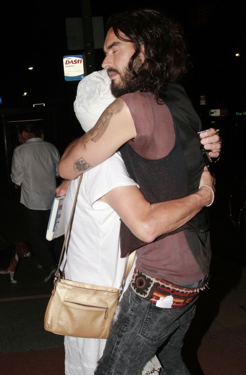 „Misiak” Russella Branda i nauczycielki jogi