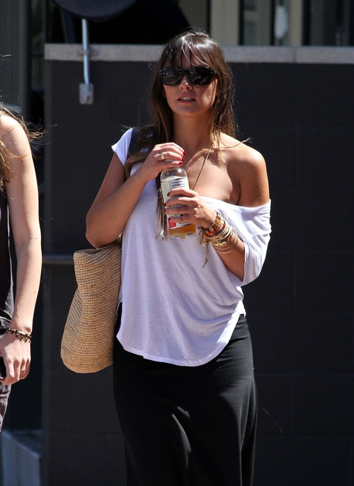 Russell Brand z nową dziewczyną, Isabellą Brewster (FOTO)