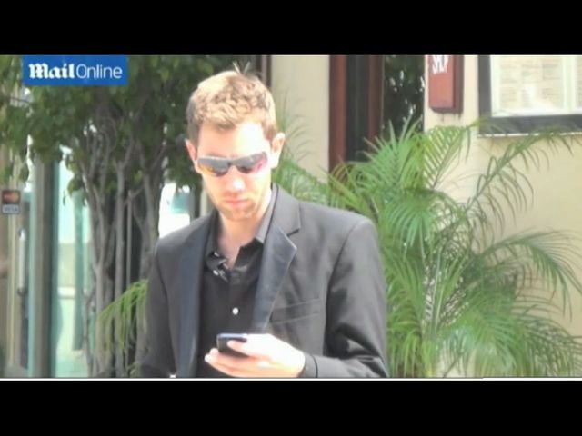 Chciał się upodobnić do Ryana Goslinga (FOTO) Chciał się upodobnić do Ryana Goslinga (FOTO)