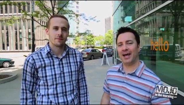 Podszywał się pod Ryana Goslinga i nabrał wszystkich (WIDEO) Podszywał się pod Ryana Goslinga i nabrał wszystkich (WIDEO)