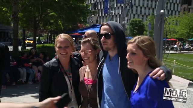 Podszywał się pod Ryana Goslinga i nabrał wszystkich (WIDEO) Podszywał się pod Ryana Goslinga i nabrał wszystkich (WIDEO)