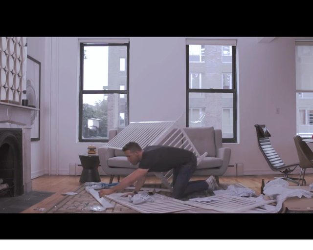 Jest alkohol, są przekleństwa. Ryan Reynolds vs. Ikea