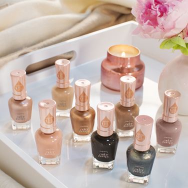 Wiosna i lato na paznokciach, czyli modne kolory paznokci na wiosnę 2017! 