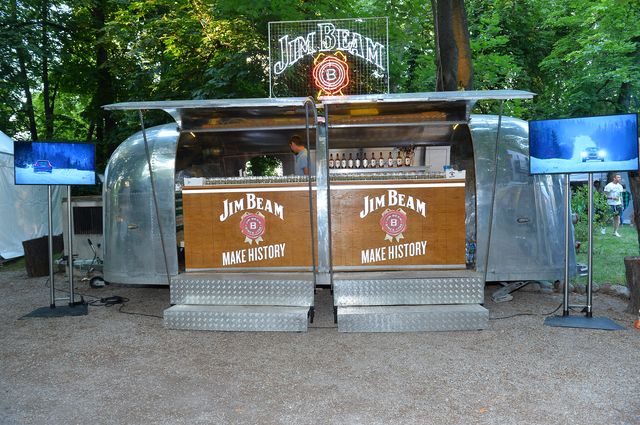 SAMOCHÓD ROKU PLAYBOYA - fantastyczne kreacje i goście imprezy!