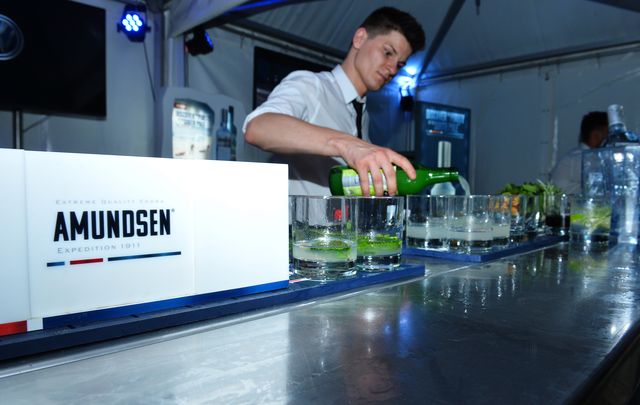 SAMOCHÓD ROKU PLAYBOYA - fantastyczne kreacje i goście imprezy!