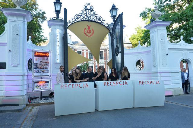 SAMOCHÓD ROKU PLAYBOYA - fantastyczne kreacje i goście imprezy!