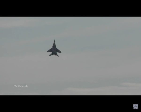 Kapitan Adrian Rojek i jego MiG-29 bohaterami internetu 