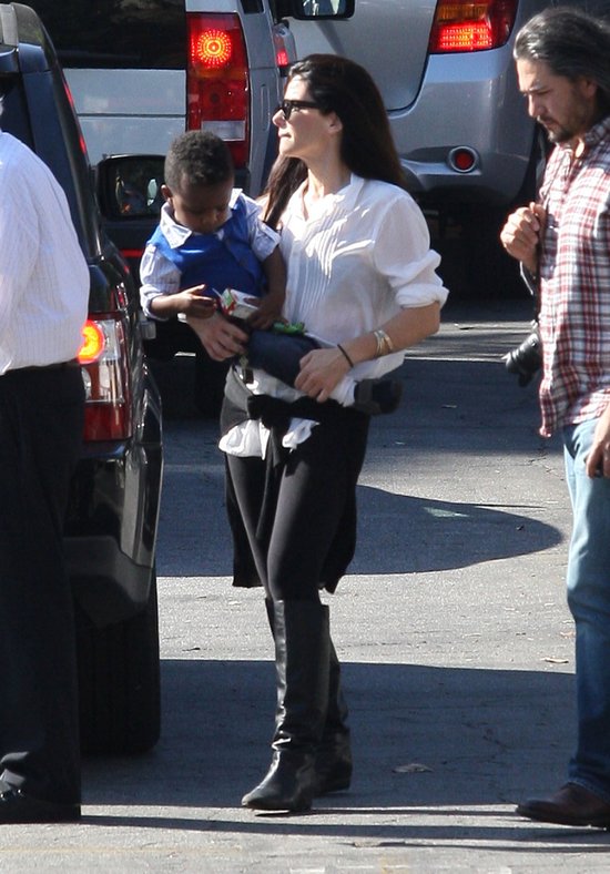 Święto Dziękczynienia u Sandry Bullock (FOTO)