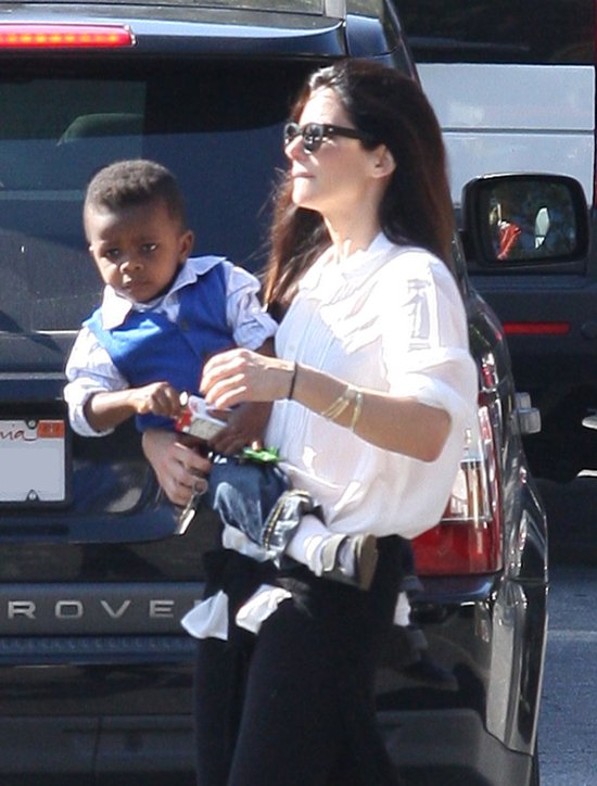 Święto Dziękczynienia u Sandry Bullock (FOTO)