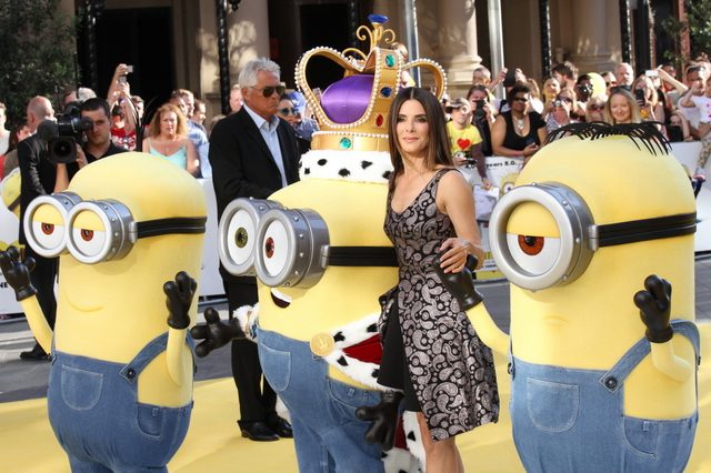 Sandra Bullock - świetna konserwacja czy geny? (FOTO)