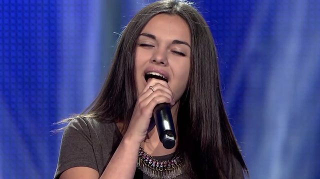 Sara Kirgis z The Voice - miks Mili Kunis z Angeliną Jolie