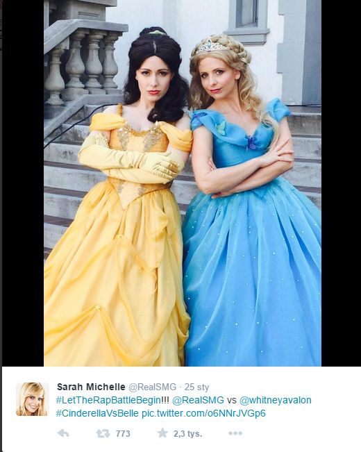 Postanowiła pokazać, że księżniczki też siadają na klozecie 