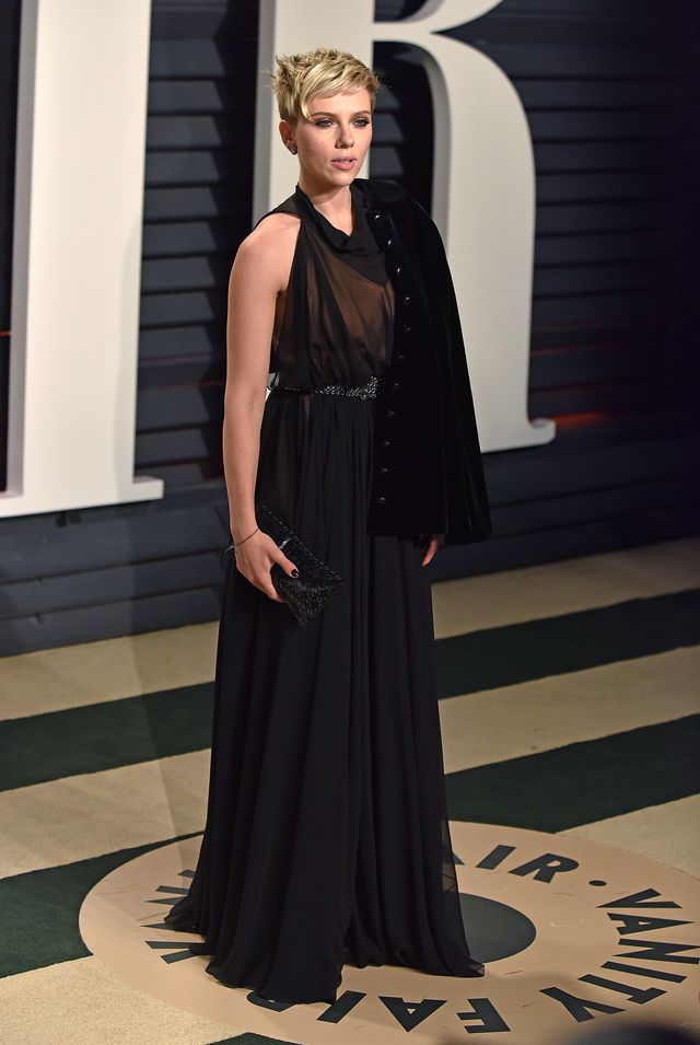Tym strojem Scarlett Johansson udowodniła, że potrafi KOCICĄ
