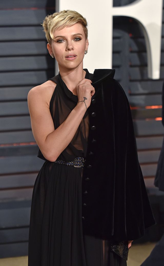Tym strojem Scarlett Johansson udowodniła, że potrafi KOCICĄ