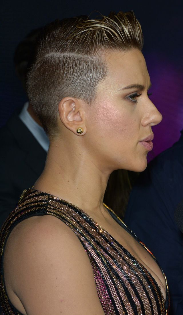 Jeśli sądziliście, że Johannson źle wygląda w krótkich włosach, to zobaczcie TO 