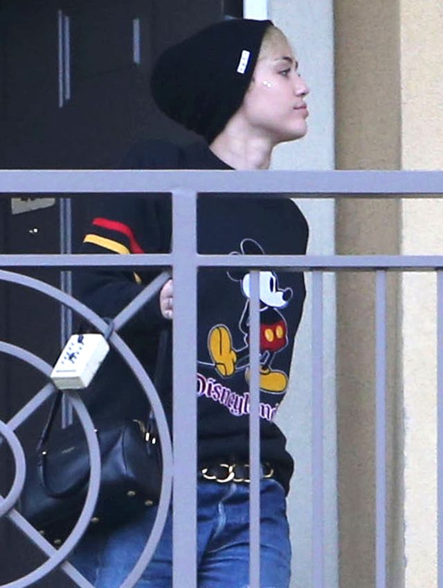 Miley Cyrus i Patrick Schwarzenegger całują się publicznie