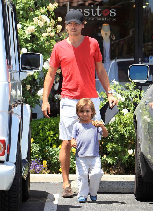 Scott Disick zajmuje się synem (FOTO)