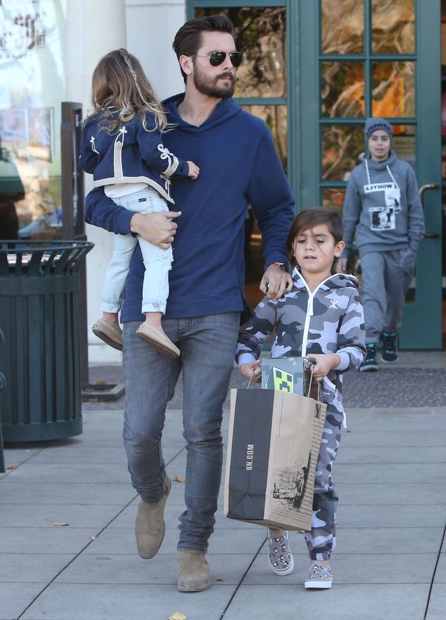 Scott Disick jako przykładny tata (FOTO)