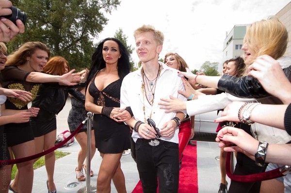 Agnieszka Orzechowska powraca w teledysku Scream Maker