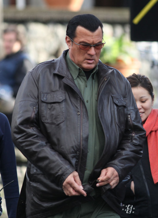 Steven Seagal brata się z Putinem