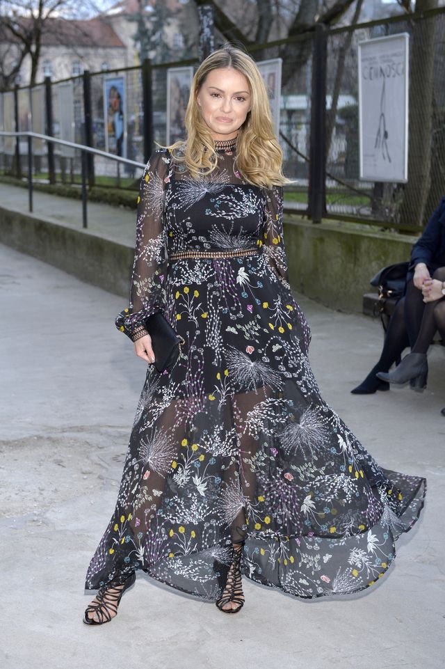 Piękna Ola Jordan, Kasia Skrzynecka i inne gwiazdy na premierze (ZDJĘCIA)