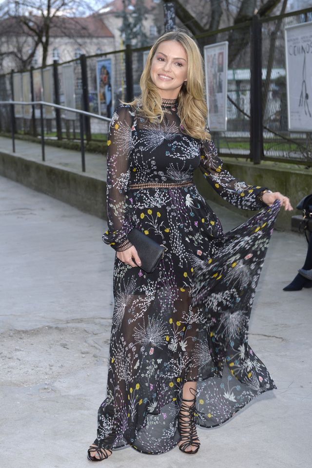 Piękna Ola Jordan, Kasia Skrzynecka i inne gwiazdy na premierze (ZDJĘCIA)