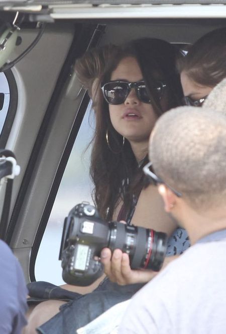 Selena Gomez z chłopakiem zwiedza jego rodzinne strony FOTO