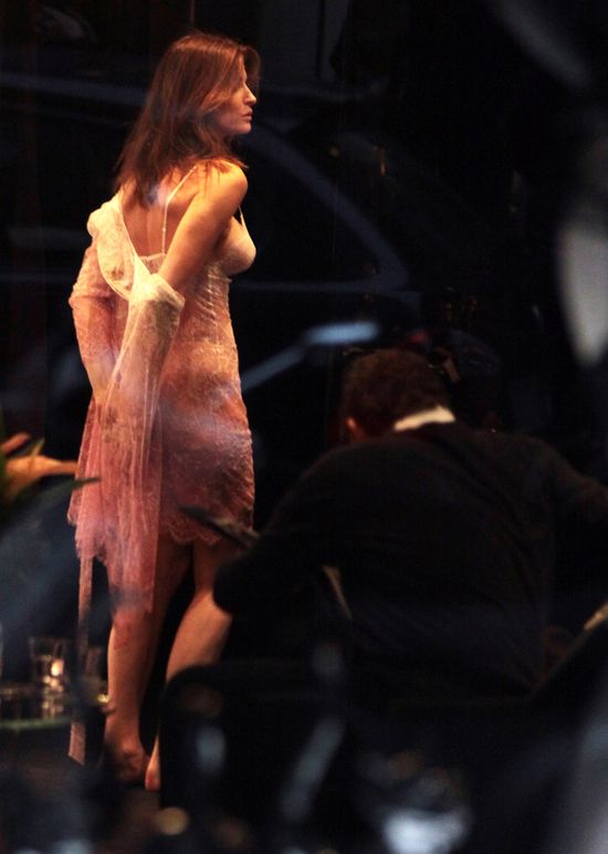 Stephanie Seymour przymierza seksowną bieliznę (FOTO) Stephanie Seymour przymierza seksowną bieliznę (FOTO)