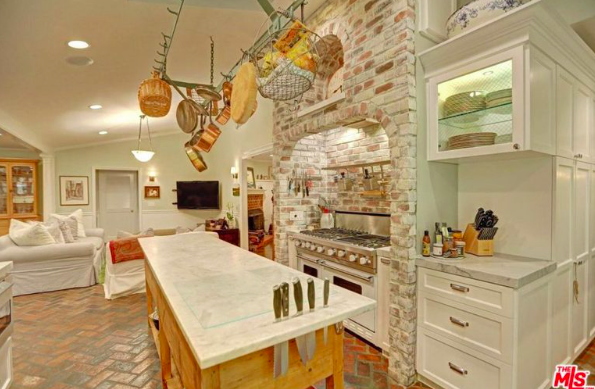 W środku nowego domu Seleny Gomez