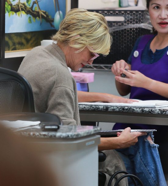 Sharon Stone - po pięćdziesiątce chodzi BEZ BIUSTONOSZA Sharon Stone - po pięćdziesiątce chodzi BEZ BIUSTONOSZA