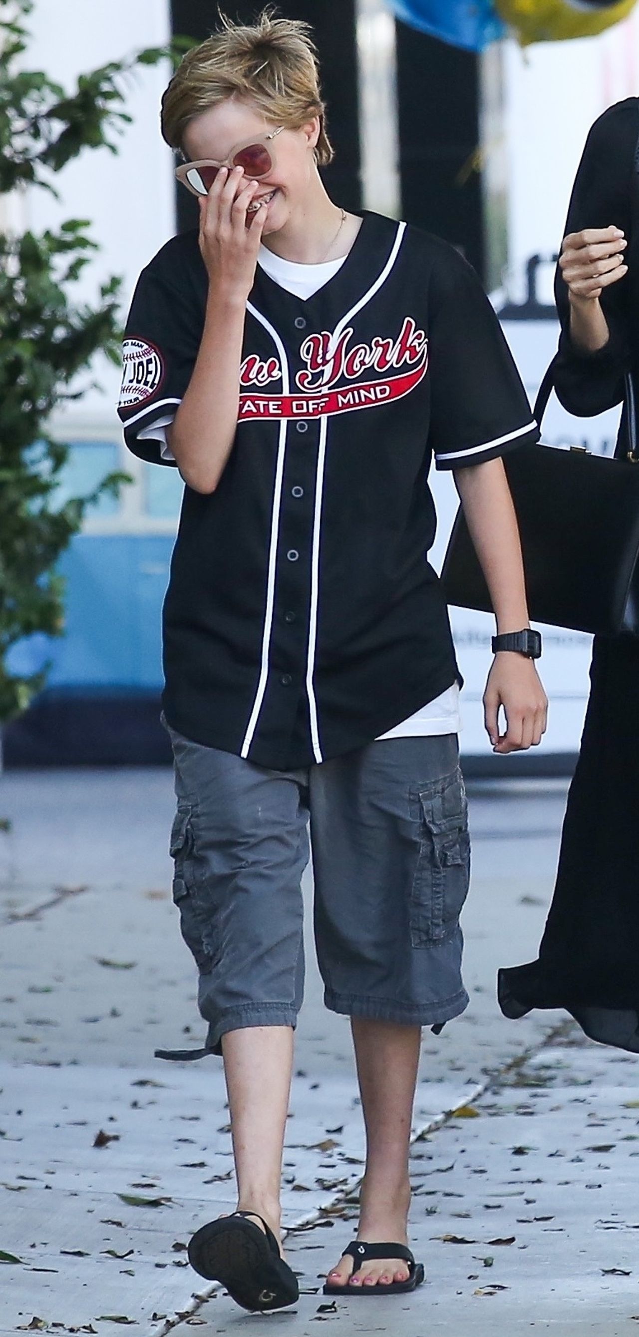 Angelina Jolie udowadnia, że ma świetny kontakt z córkami (ZDJĘCIA)