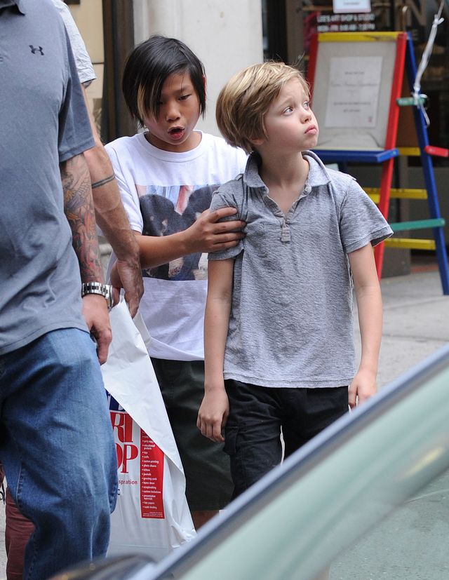 Dziennikarze mylą Shiloh Jolie-Pitt z chłopcem! (FOTO)