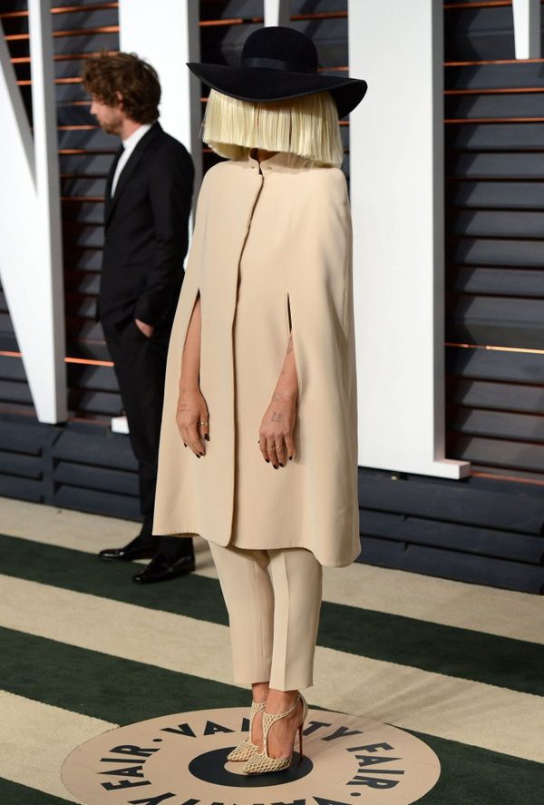 Sia wybrała nietypowy strój na pooscarowe party (FOTO)