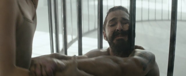 12-letnia Maddie Ziegler z teledysku Sii tańczy w klatce 12-letnia Maddie Ziegler z teledysku Sii tańczy w klatce