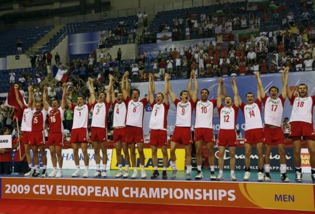 Nasi siatkarze walczą z Bułgarią (FOTO)