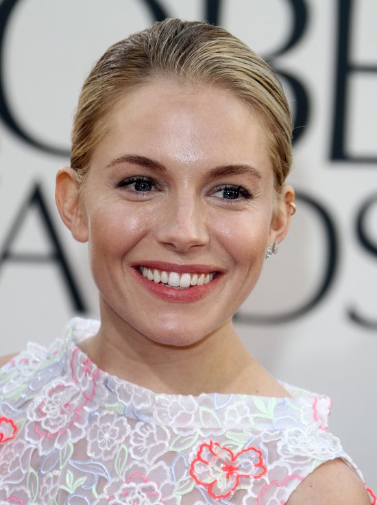 Fryzury i makijaże na gali Złotych Globów 2013 (FOTO)