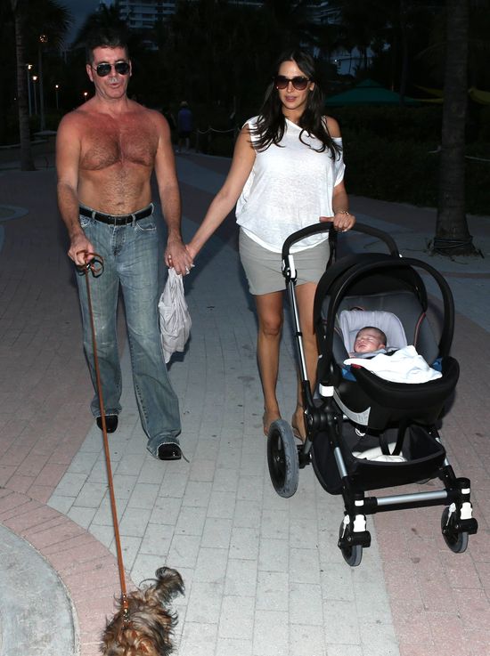 Simon Cowell ponownie przyłapany z rodzinką (FOTO)