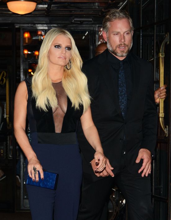 Są świadkowie! Mąż zdradza Jessicę Simpson Z NIANIĄ!