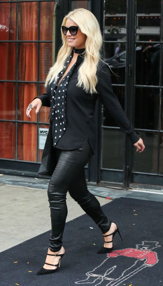 Czy Jessica Simpson jest w stanie się normalnie uśmiechnąć?