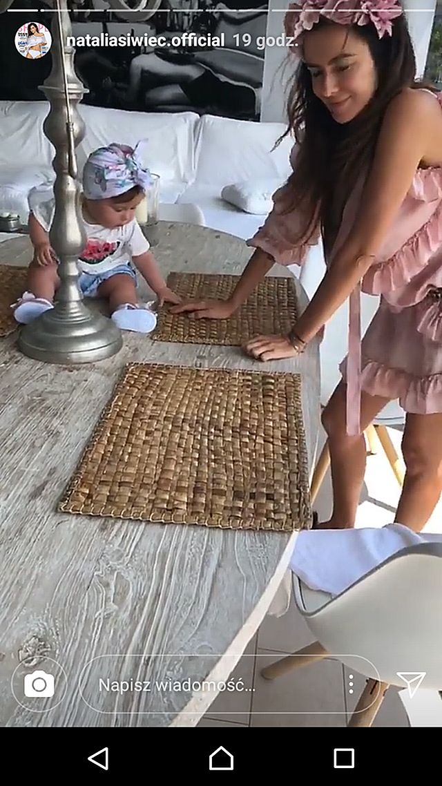 Natalia Siwiec znów zabrała Mię na wakacje (ZDJĘCIA) Natalia Siwiec znów zabrała Mię na wakacje (ZDJĘCIA)