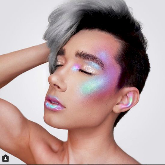 17-letni chłopak został twarzą marki kosmetycznej CoverGirl! (Instagram)