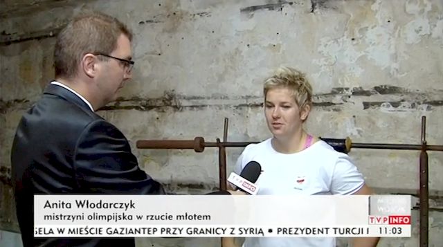 Anita Włodarczyk ćwiczy w KOSZMARNYCH warunkach! (VIDEO)
