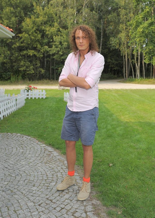 Nie poznacie Sławka Uniatowskiego na starych zdjęciach (FOTO) Nie poznacie Sławka Uniatowskiego na starych zdjęciach (FOTO)