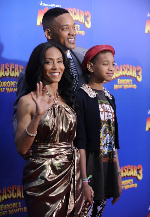 Willow Smith śpi na kolanach taty (FOTO)