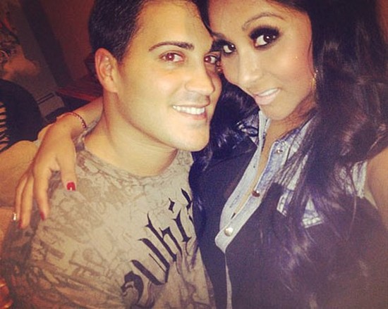 Snooki promienieje radością (FOTO) Snooki promienieje radością (FOTO)