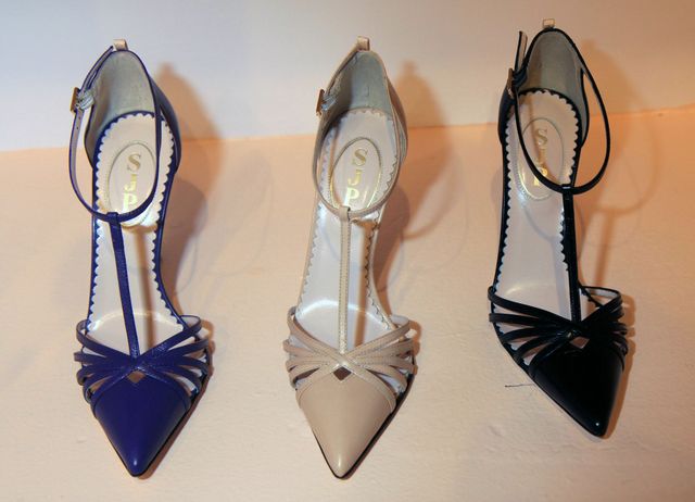 Ile lat może mieć właścicielka tych stóp? (FOTO)